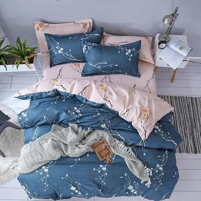 Deluxe 4-Piece Luxurious Printed Bedding Set with Cozy Pillowcases - Elegant Sleep Collection