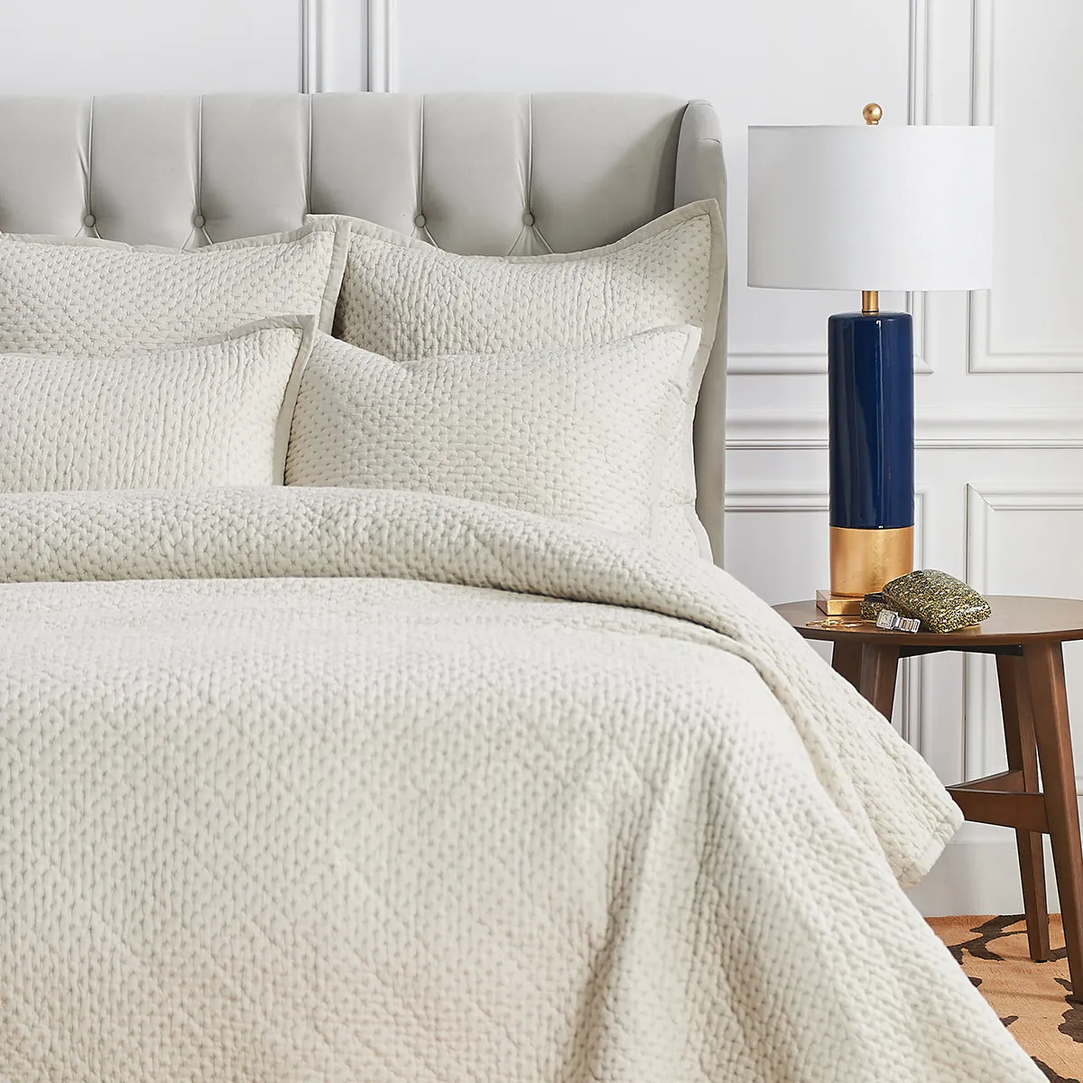 Mila Coverlet