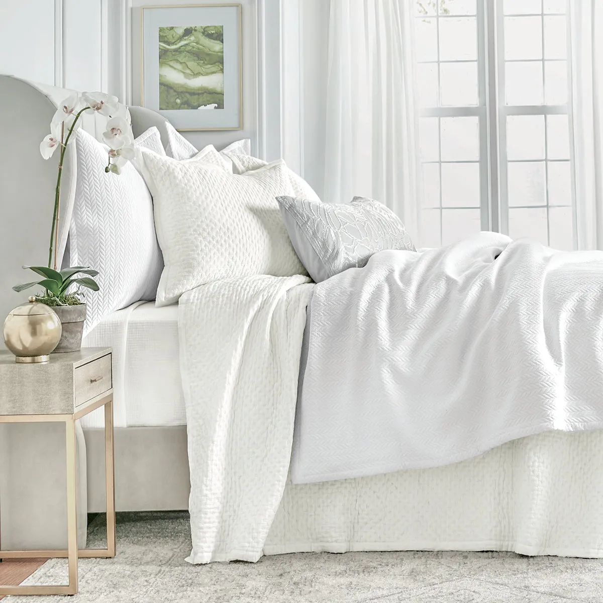 Mila Coverlet